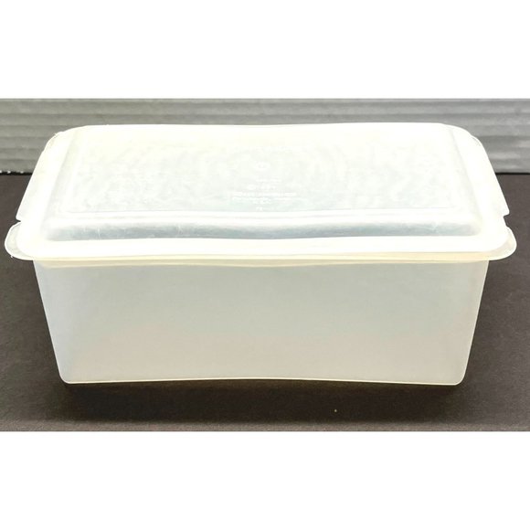 Vintage Tupperware Butter Keeper with Lid 72-1 Small Rectangle 1954 USA Dish - Picture 2 of 13